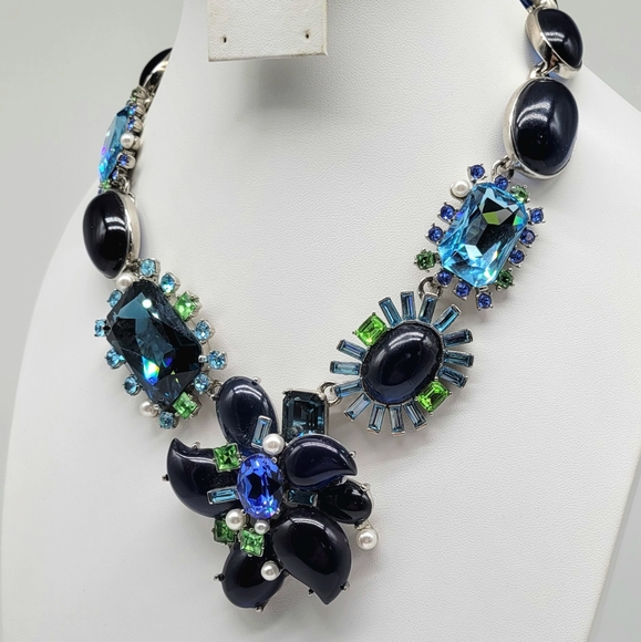 Oscar de la Renta Blue Glass and Swarovski Crystal Flower Statement Necklace - Picture 5 of 13